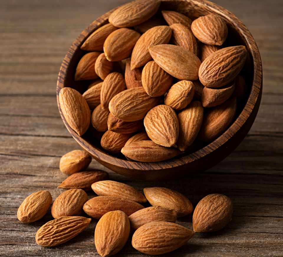 The Best Benefits of Eating Almonds