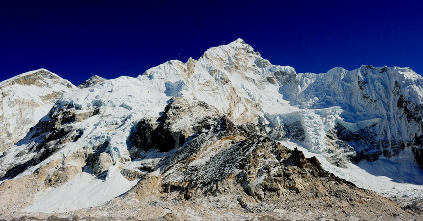 How To Handle Medical Emergencies On The Everest Base Camp Trail